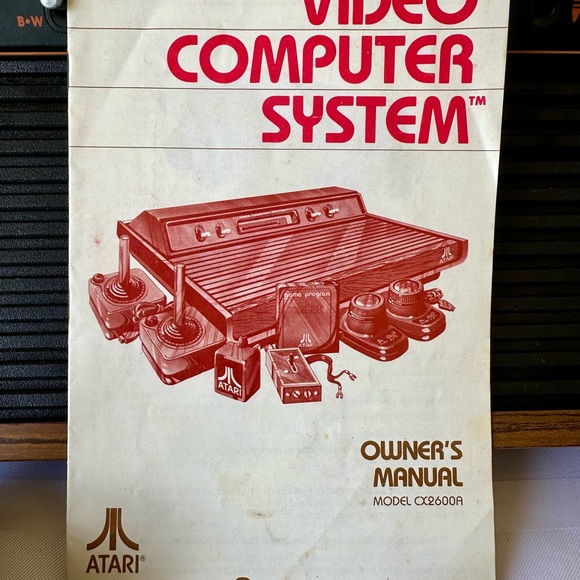 ATARI Vintage Video Game Console with Controllers - Picture 7 of 9